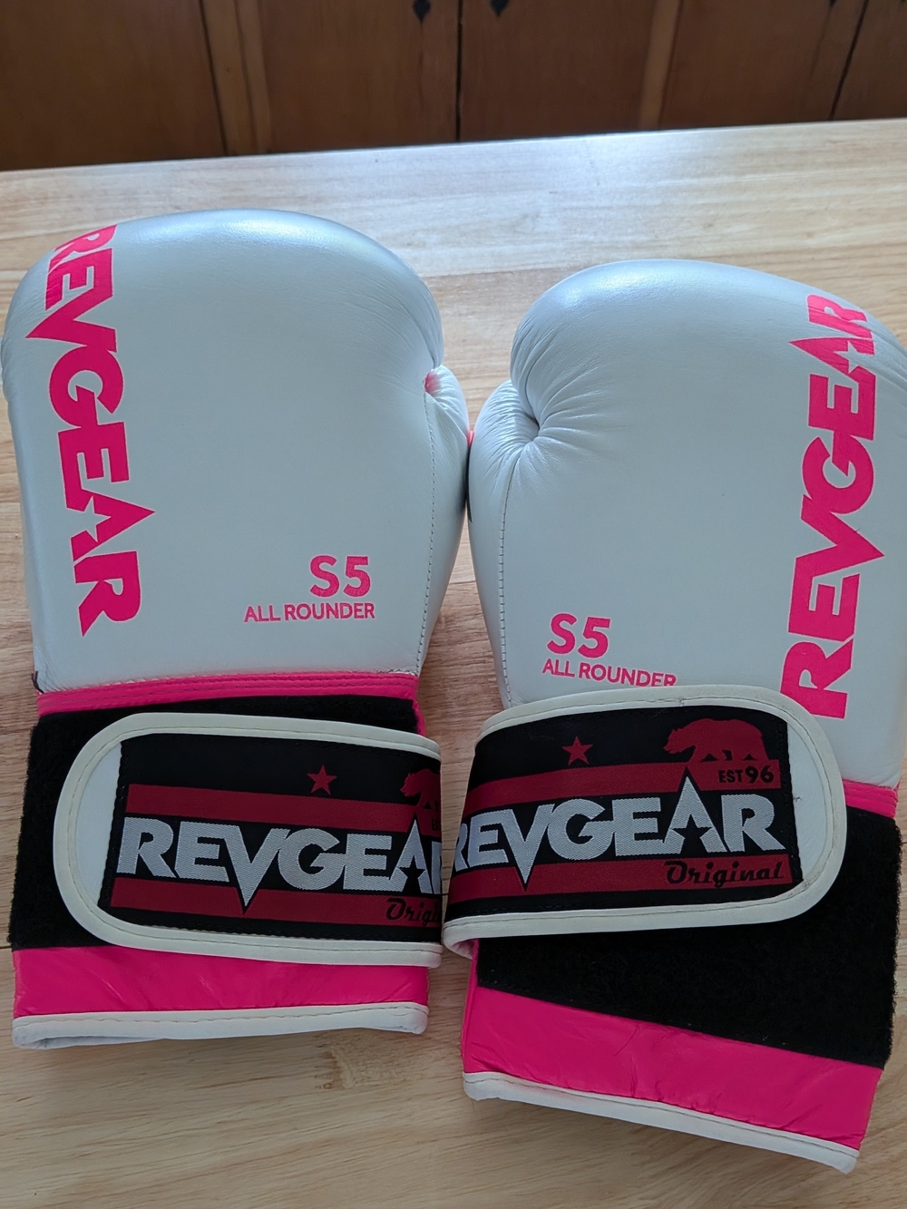 RevGear S5 All Rounders 16 Oz Per Glove
